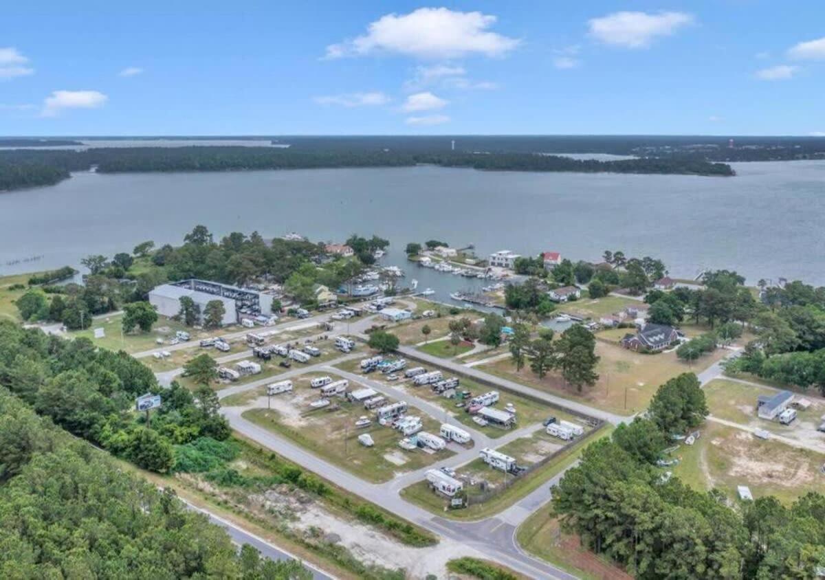 Water View Cabin Near North Topsail Beach Sneads Ferry Εξωτερικό φωτογραφία